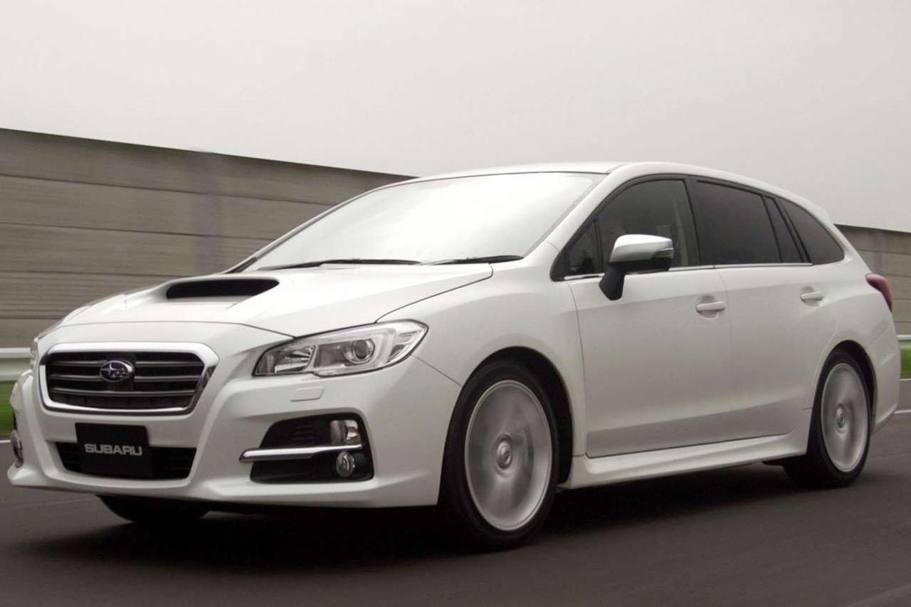 Серийный Subaru WRX-универсал показался в официальном видео