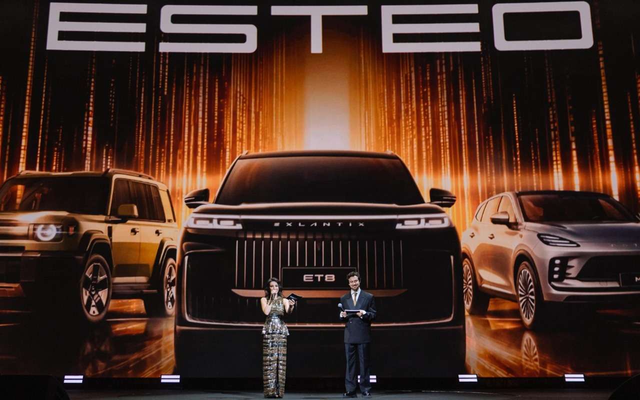 Российский бренд впервые пробился в топ-5 премиум-авто, обойдя Mercedes-Benz