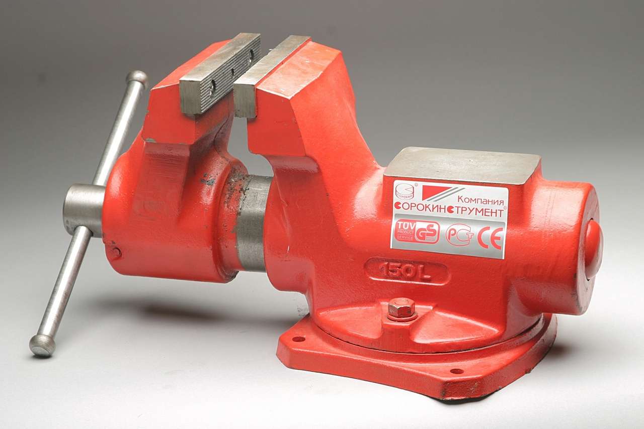 Инструмент, необходимый для проведения техобслуживания Chevrolet Cobalt