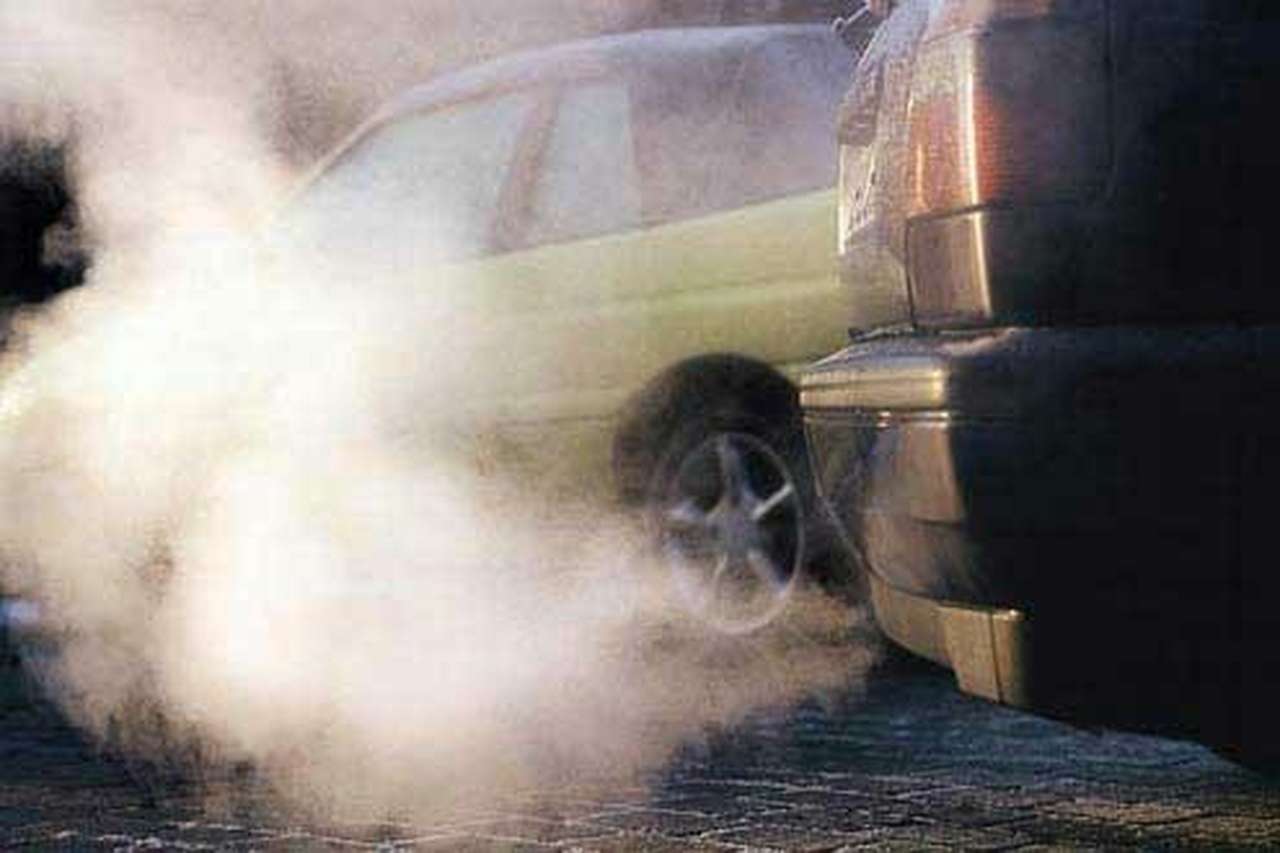 Дизельным Audi перекрыли выхлоп