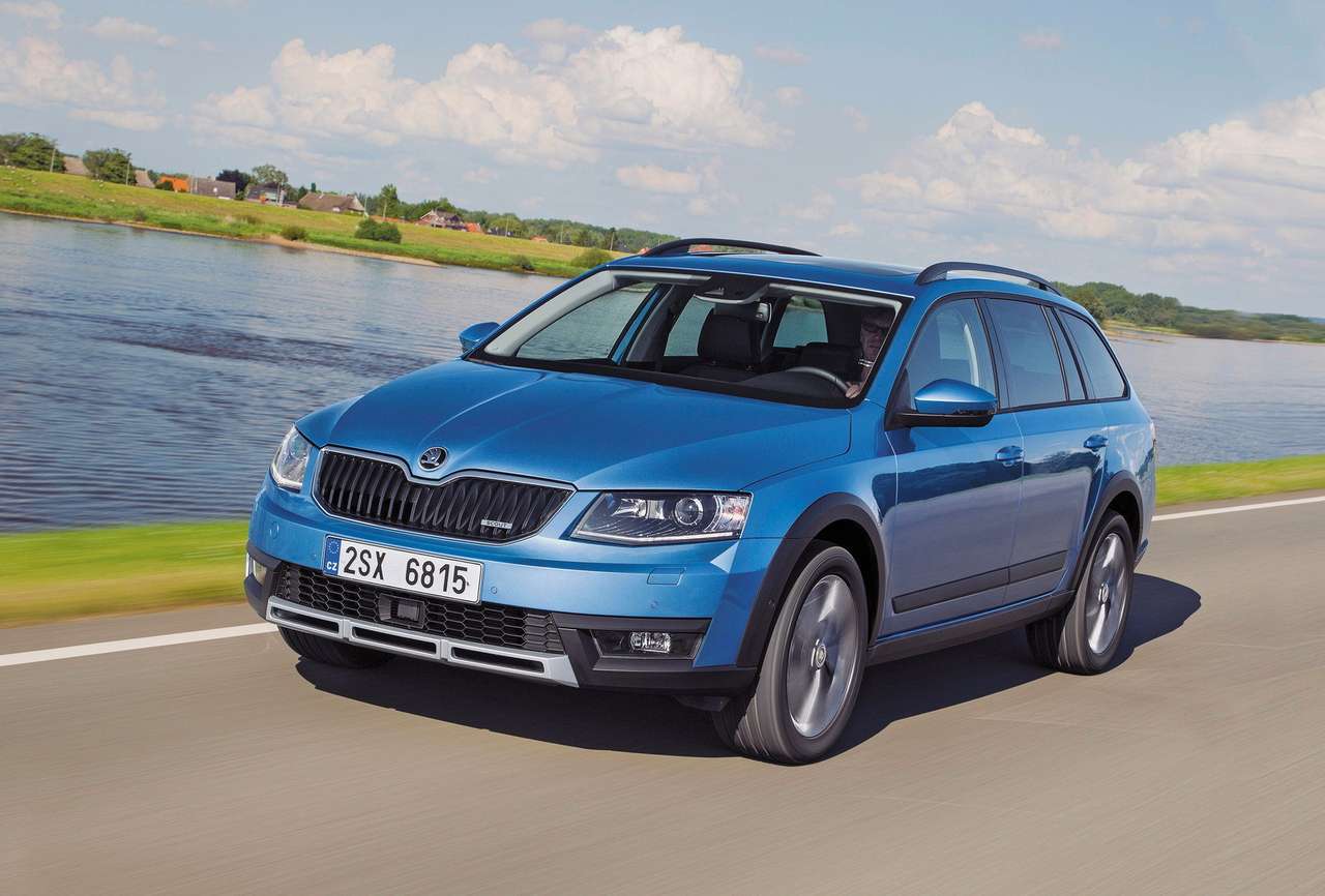 Skoda Octavia Combi Scout 1.8 TSI 4x4 DSG6 - от 1 247 000 руб.