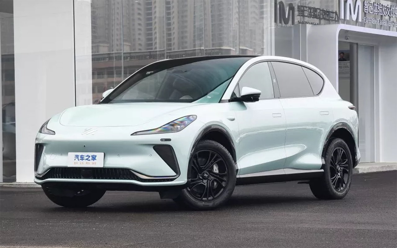 Еще один китайский кроссовер привезли в Россию. У него есть ряд особенностей