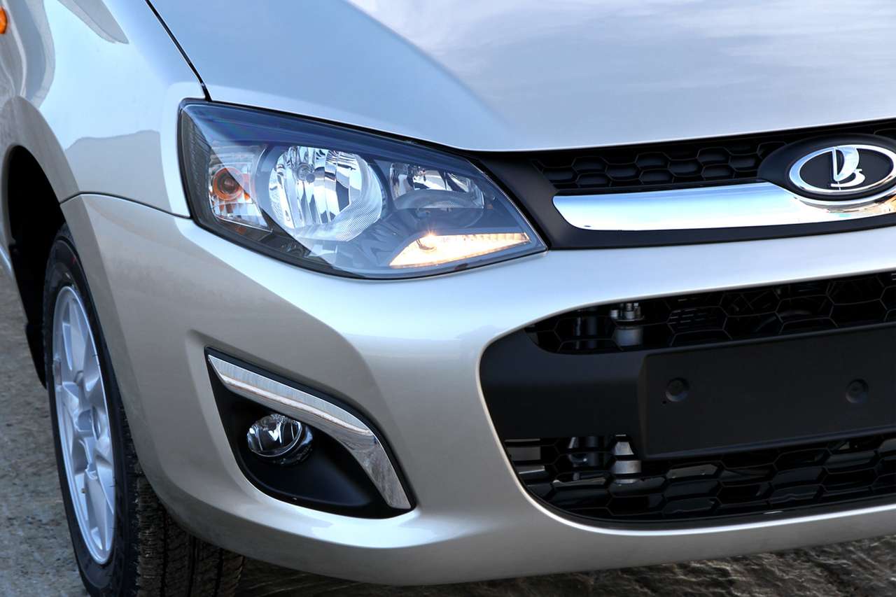 Новый слоган АВТОВАЗа: «Lada. Полный фарш!»