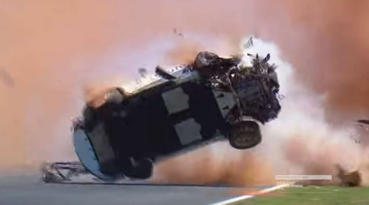 Младший из гоночной династии Пике попал в аварию (ВИДЕО)