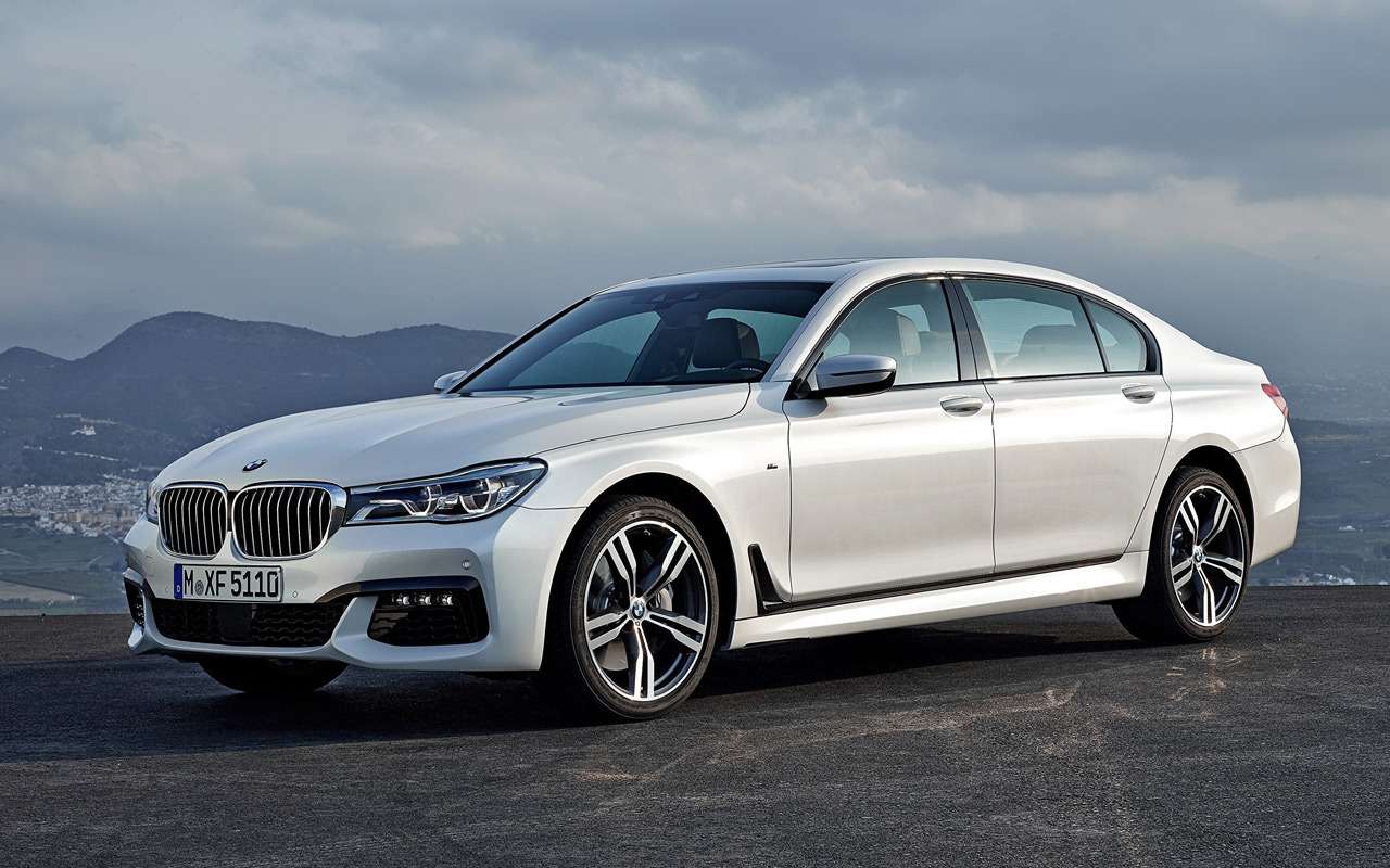 BMW отзывает в России машины из-за ошибок ПО