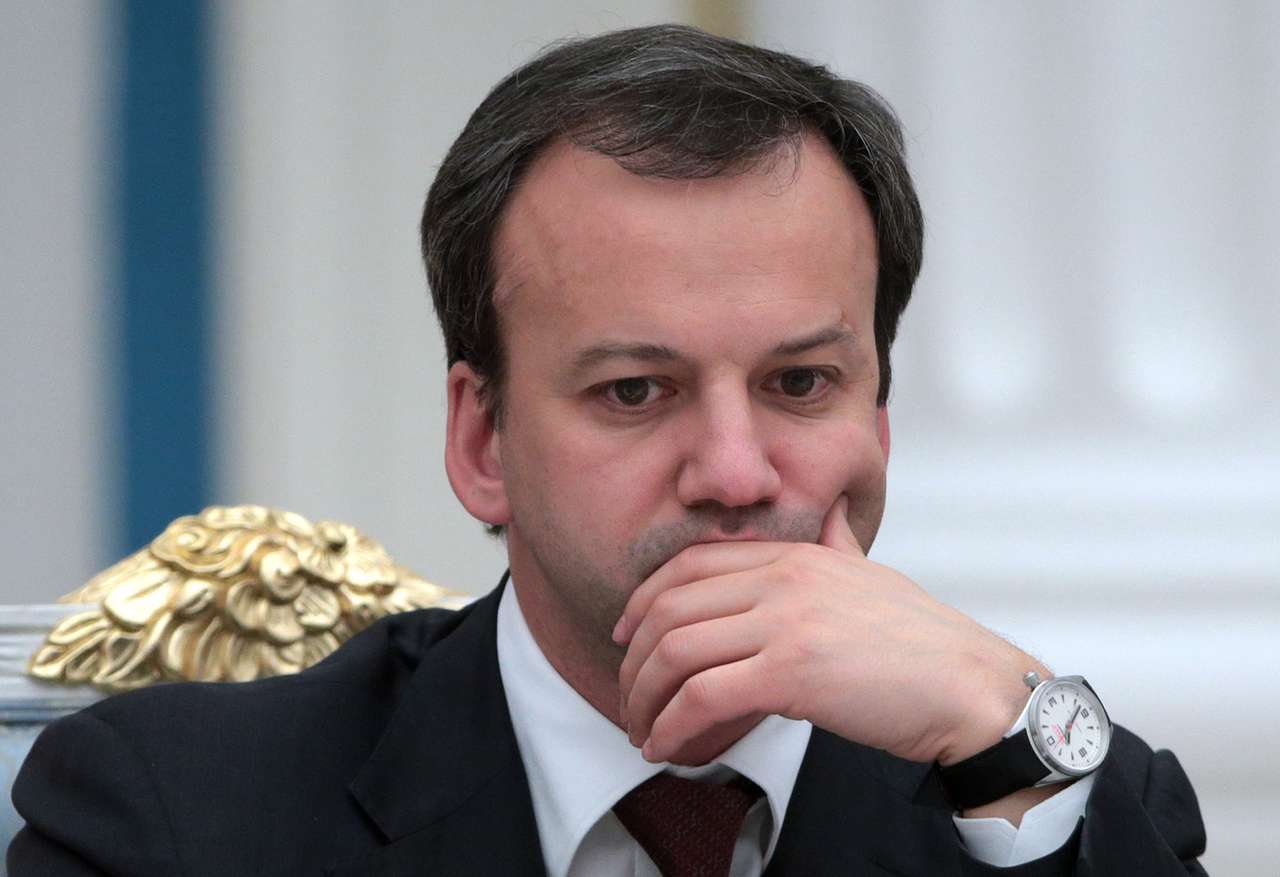 Дворкович рассказал, когда могут отменить транспортный налог для большегрузов