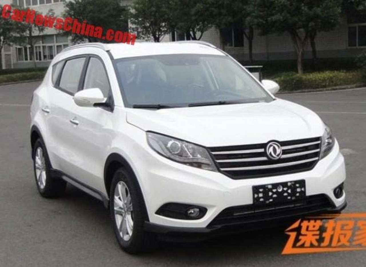 Dongfeng Fengguang 580 «упакует» восьмерых