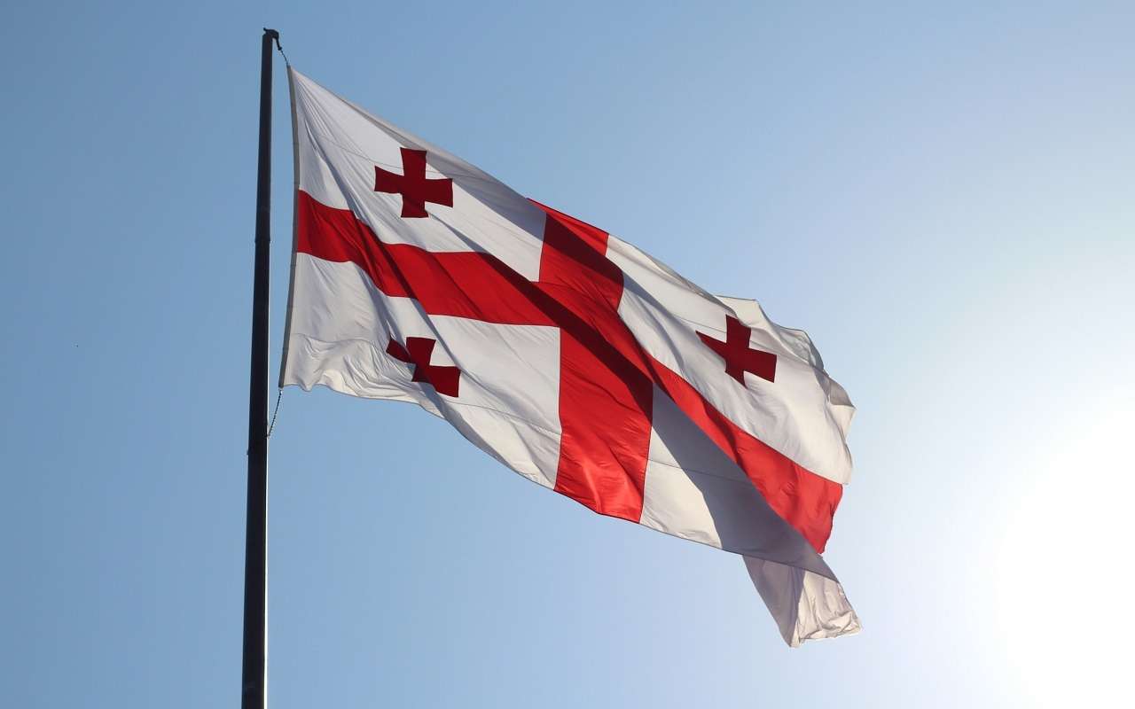 За отсутствие этого документа у туристов из России власти Грузии наложат штраф