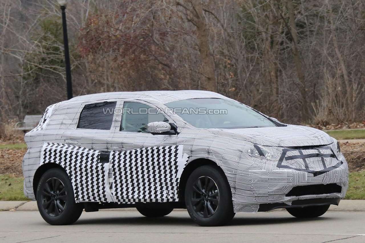 Nissan начал испытания нового кроссовера Murano