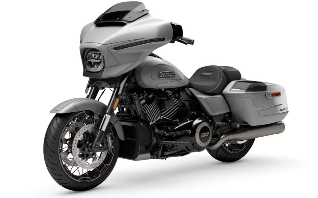 Премиум-круизеры Harley-Davidson CVO Street Glide и Road Glide 2023 года выпуска