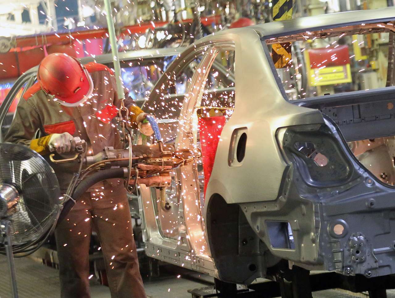 Поставки деталей из Турции нормализовались, но автопроизводители ищут альтернативу