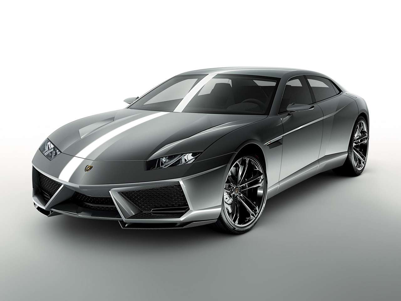 Мир еще не всё видел: Lamborghini раздумывает о седане