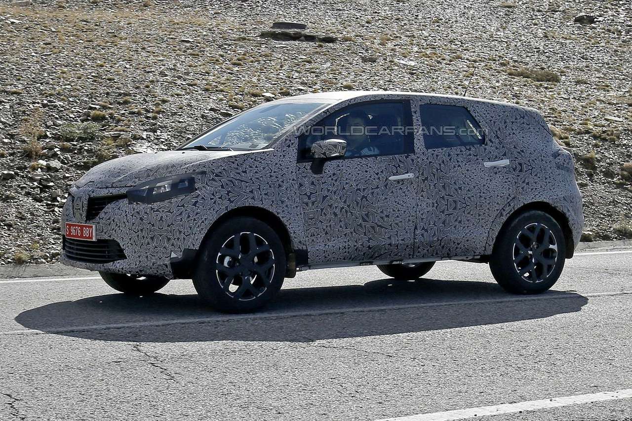 Кроссовер Renault Captur становится «Грандом»