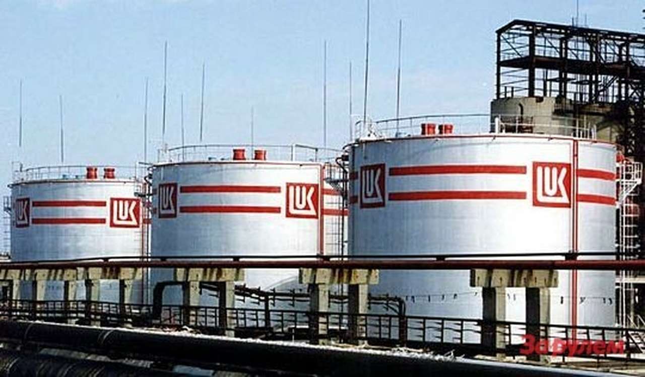 ЛУКОЙЛ: Отмена транспортного налога приведет к росту цен на бензин 