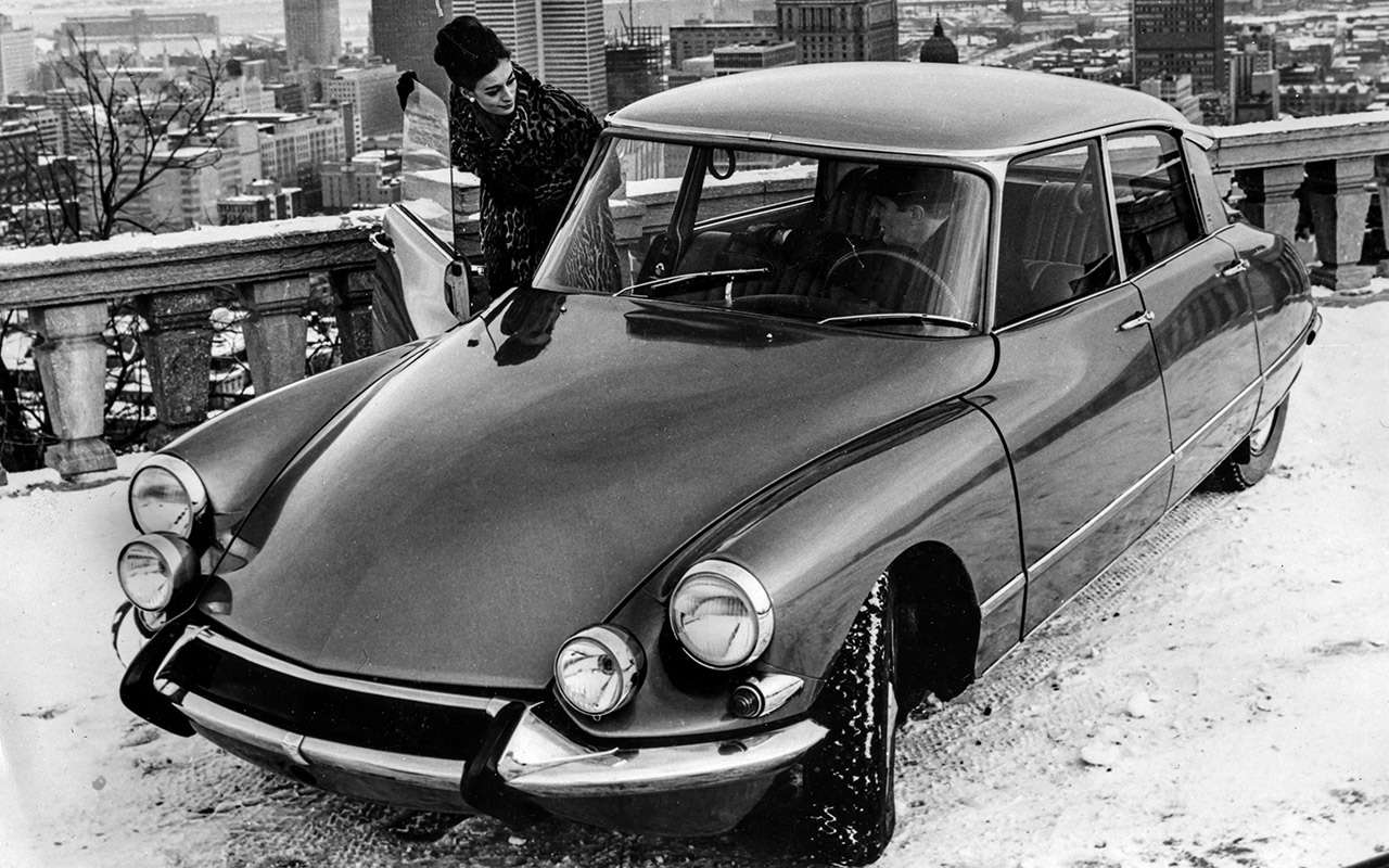 Массовая машина. Citroen ds1 1955. Ситроен ДС 60 годов. Ситроен 1955 года. Citroen DS 1955-1975 Cabrio.