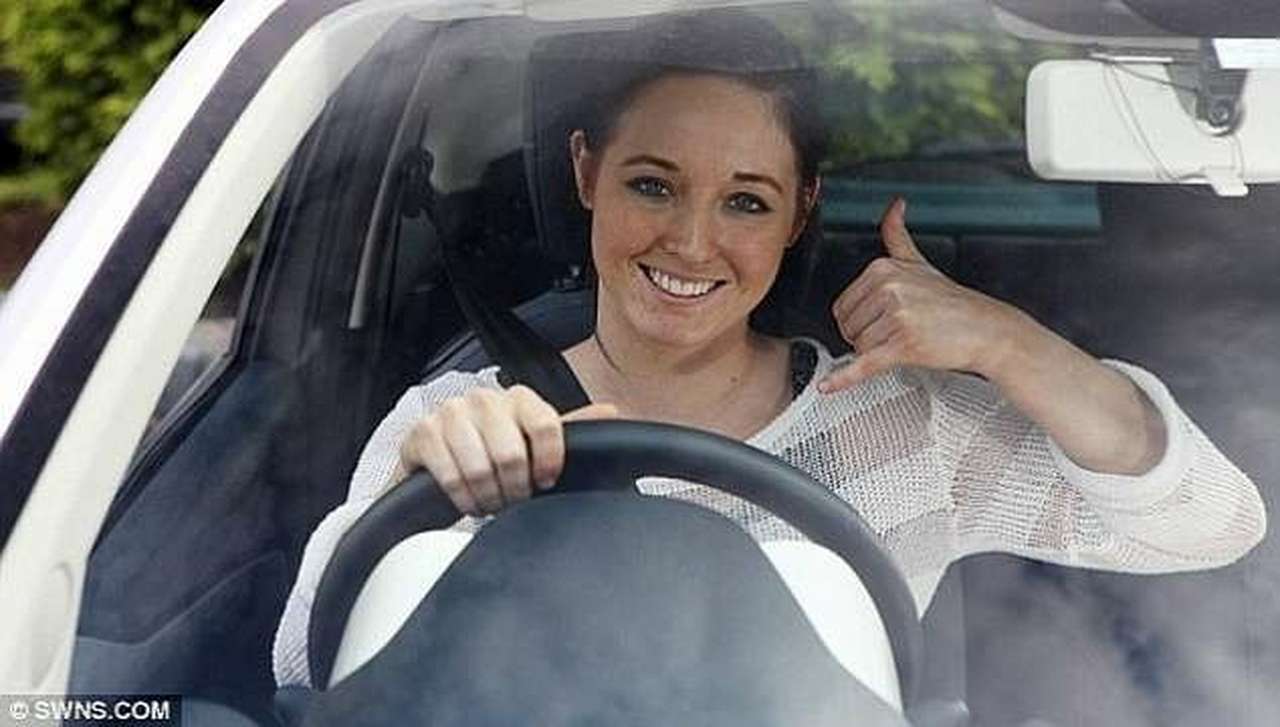 Автомобиль перейдет на управление жестами через два года