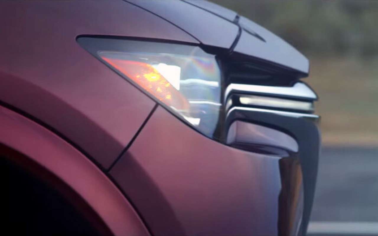 Новая Mazda CX-90 – первое видео