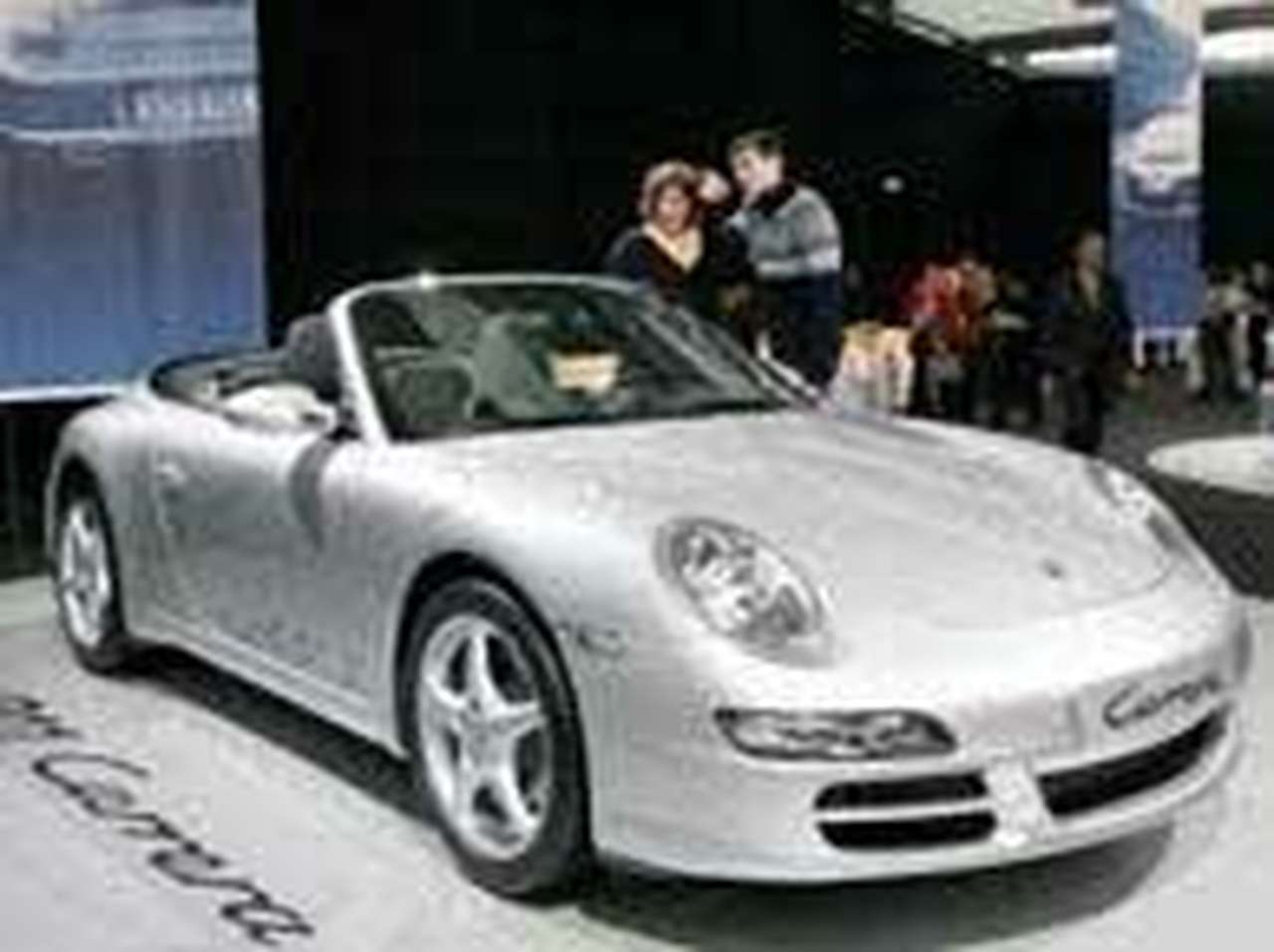 Стартовали продажи новых кабриолетов Porsche 911 Carrera