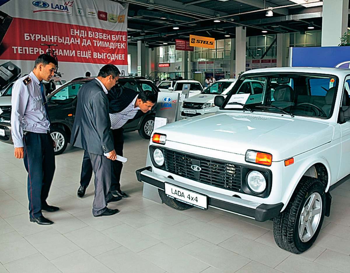 Автомобили из казахстана. Казахстанские автомобили. Российские авто в Казахстане. Машины казахстанские машины. Отечественные автомобили Казахстана.