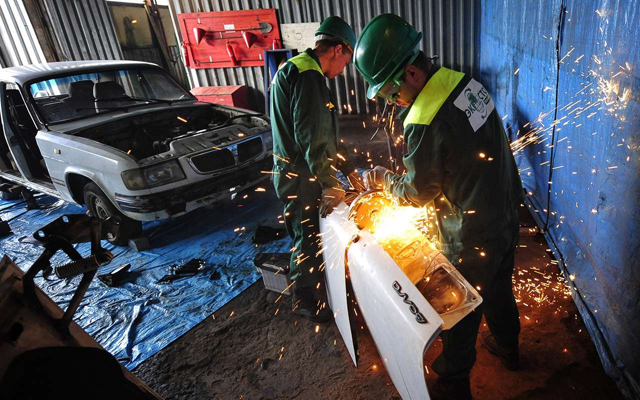 Стало известно, как утильсбор повлияет на авторынок России