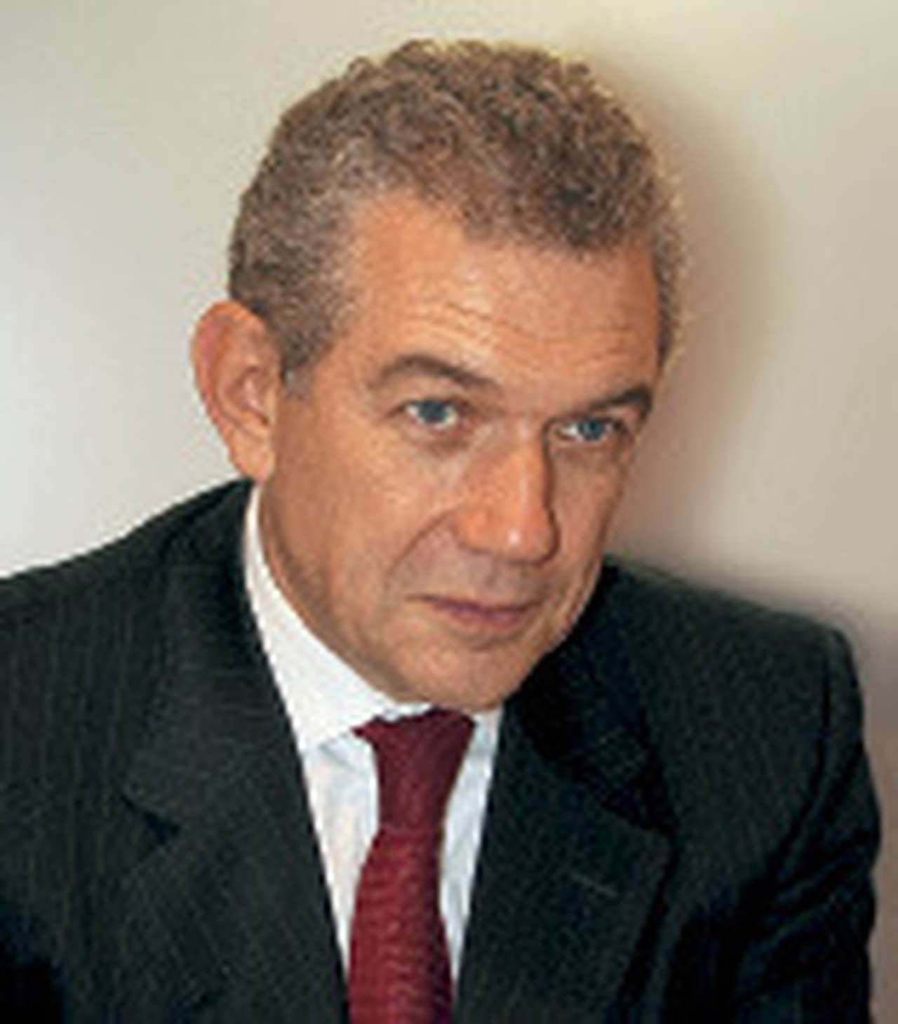 Кристиан Стрефф, президент совета директоров ПСА «Пежо-Ситроен»: Построим полноценный российский завод