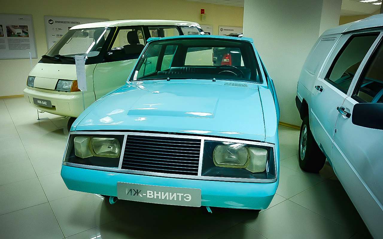 Забытый проект СССР: хэтч со сдвижными дверями