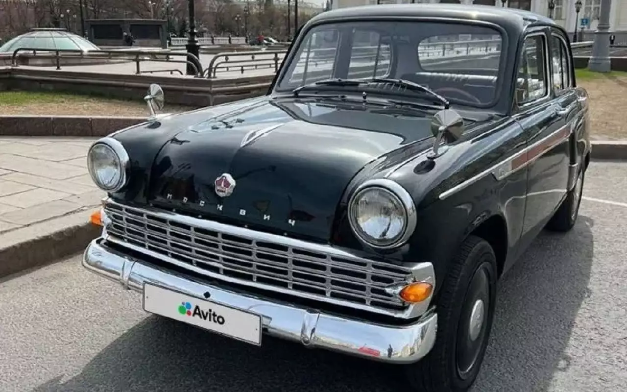 Продается редкий Москвич-403 из Ромашкова