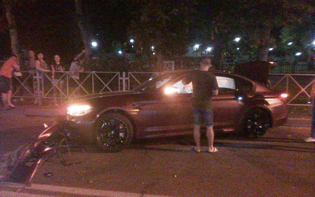 Футболиста Федора Смолова могут лишить водительских прав