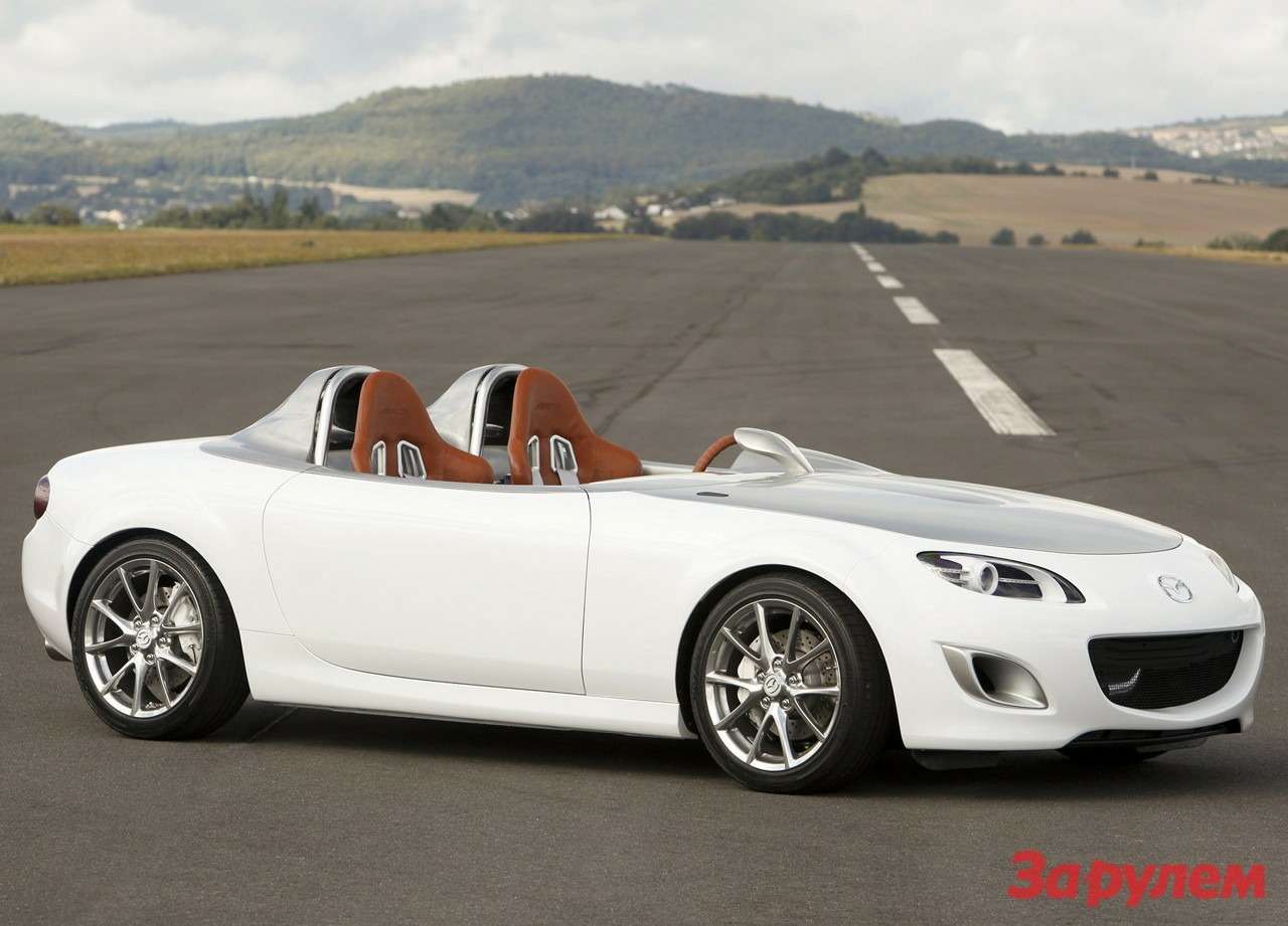Концепт Mazda MX-5 Superlight был первой ласточкой по снижению веса серийного родстера. Новое поколение модели должно быть легче почти на 300 кг