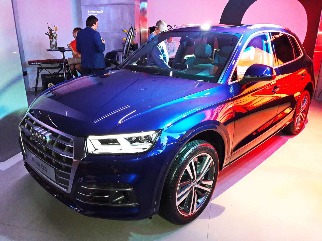 Audi Q5 заглянул в Москву из Парижа