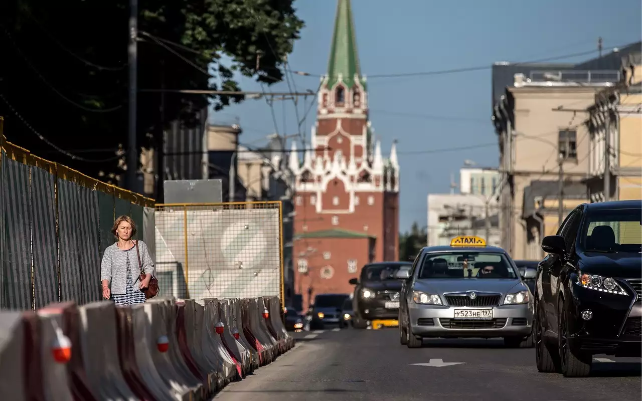 Дороги часто перекрывают для проведения мероприятий — это законно?