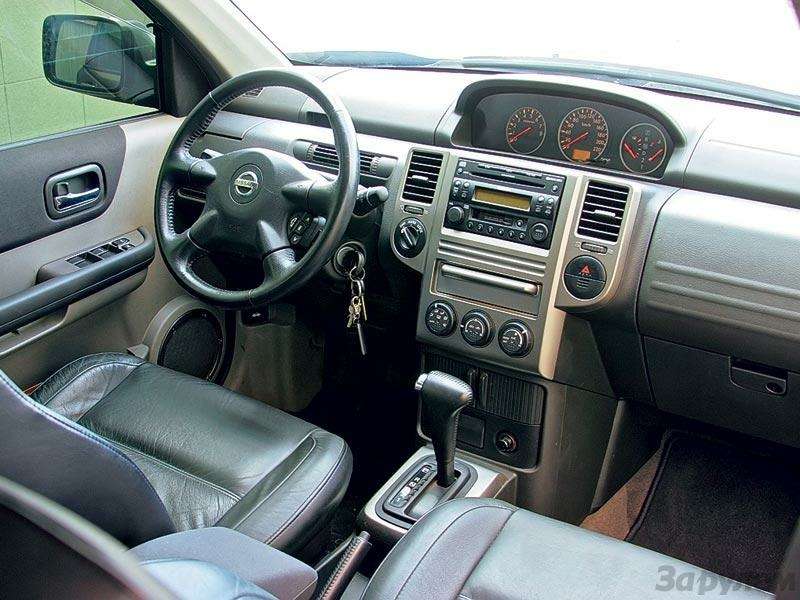 nissan x-trail 2003 interior