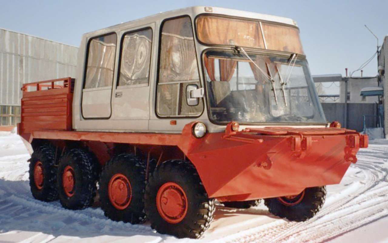 Москвич-кабриолет, «бутерброд» в Жигулях, автобус-бронетранспортер и другие чудеса автопрома