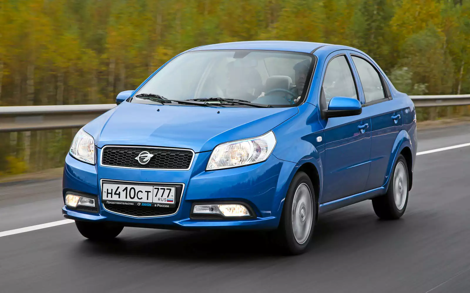 Равно автомобили. Chevrolet Nexia r3. Daewoo Ravon r3. Рэйвон Нексия р3. Машина Равон Нексия р3.