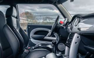 «Вечный» кузов, мощный движок, АКП — свежий премиум по цене Весты