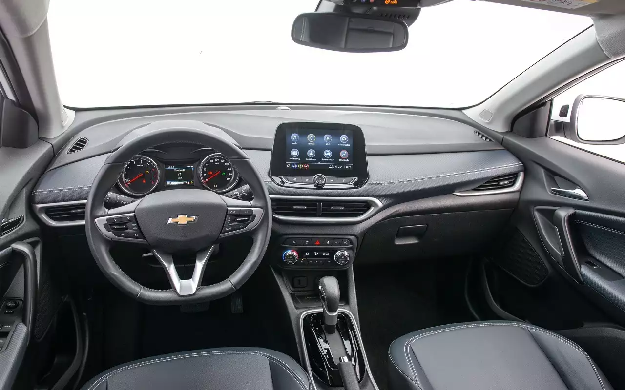 Интерьер Chevrolet Tracker