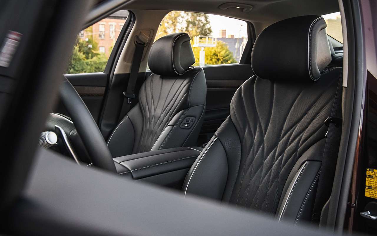 Интерьер Genesis G80