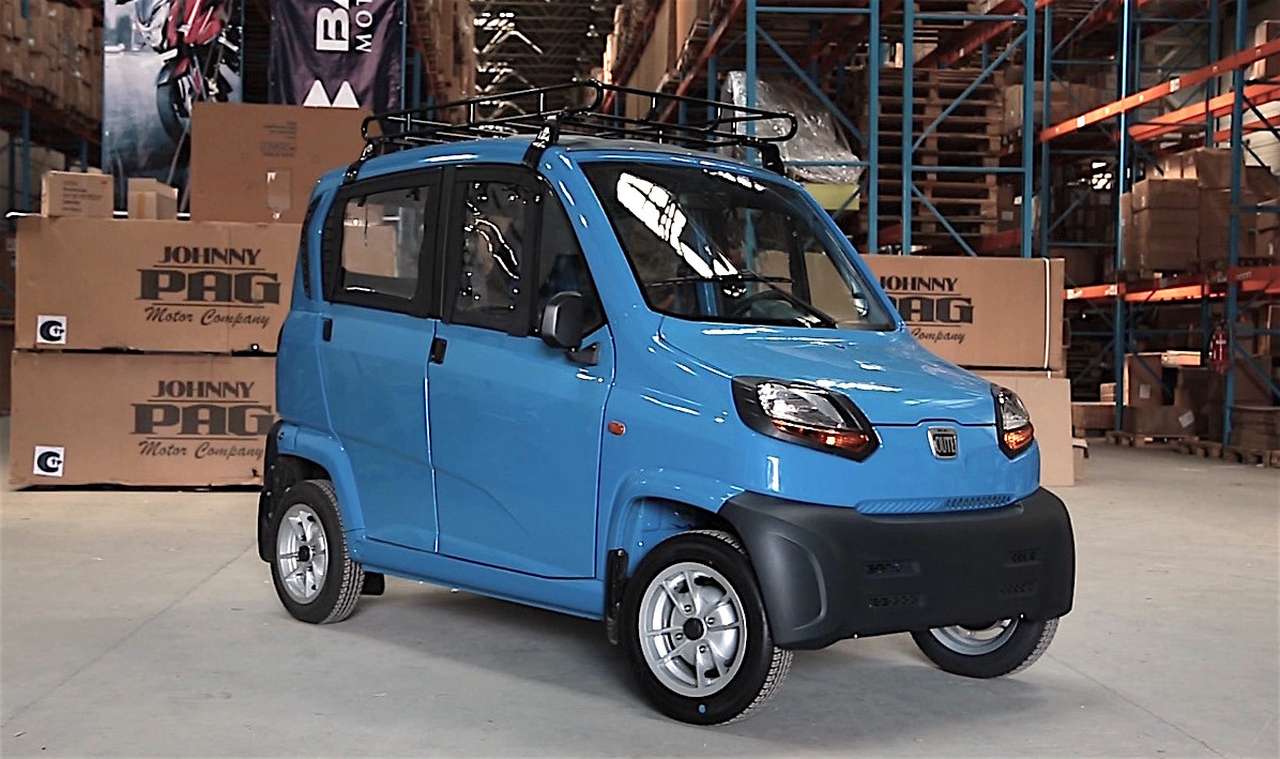 Видеообзор Bajaj Qute: 200 кубиков удовольствия