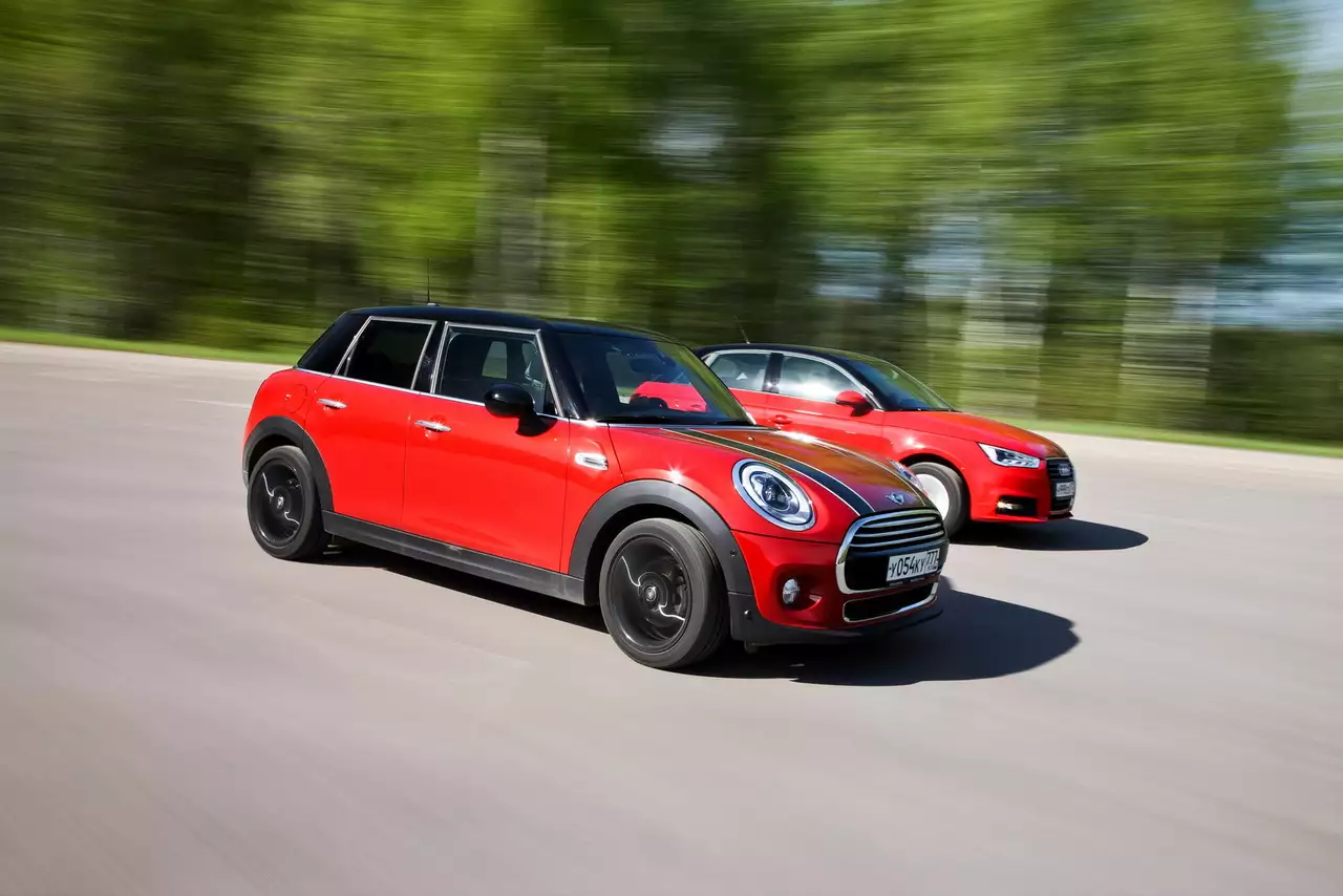 Audi A1 Sportback и Mini Cooper: золотая молодежь