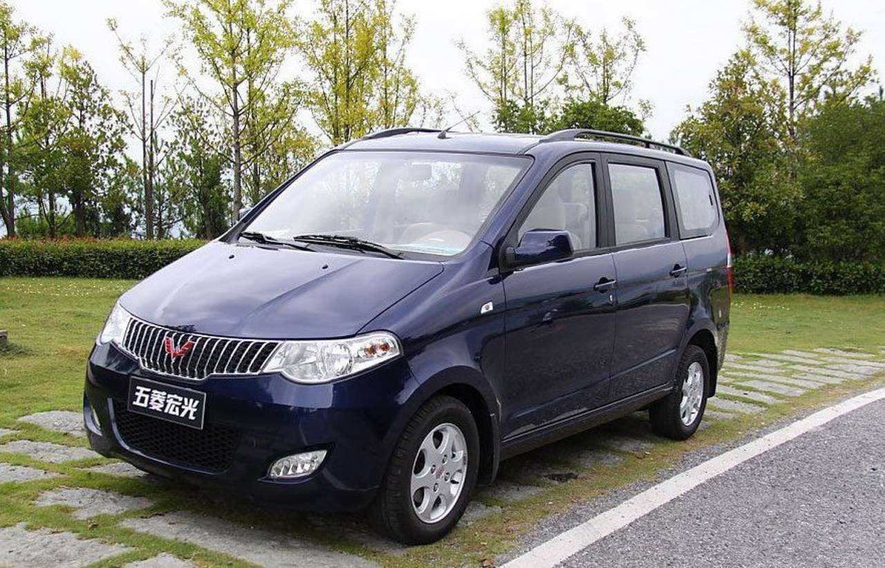 В Китае в феврале продали 1,4 млн автомобилей