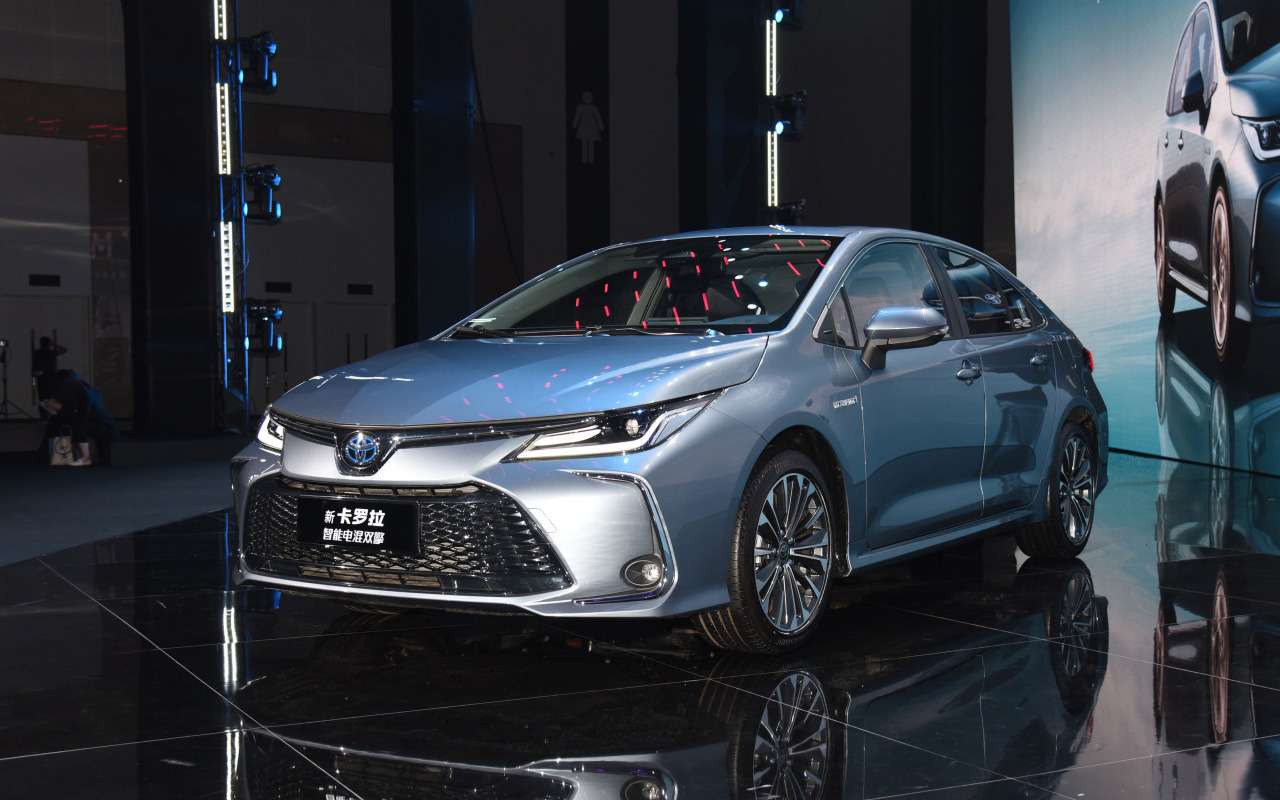 Новая Toyota Corolla – названы цены