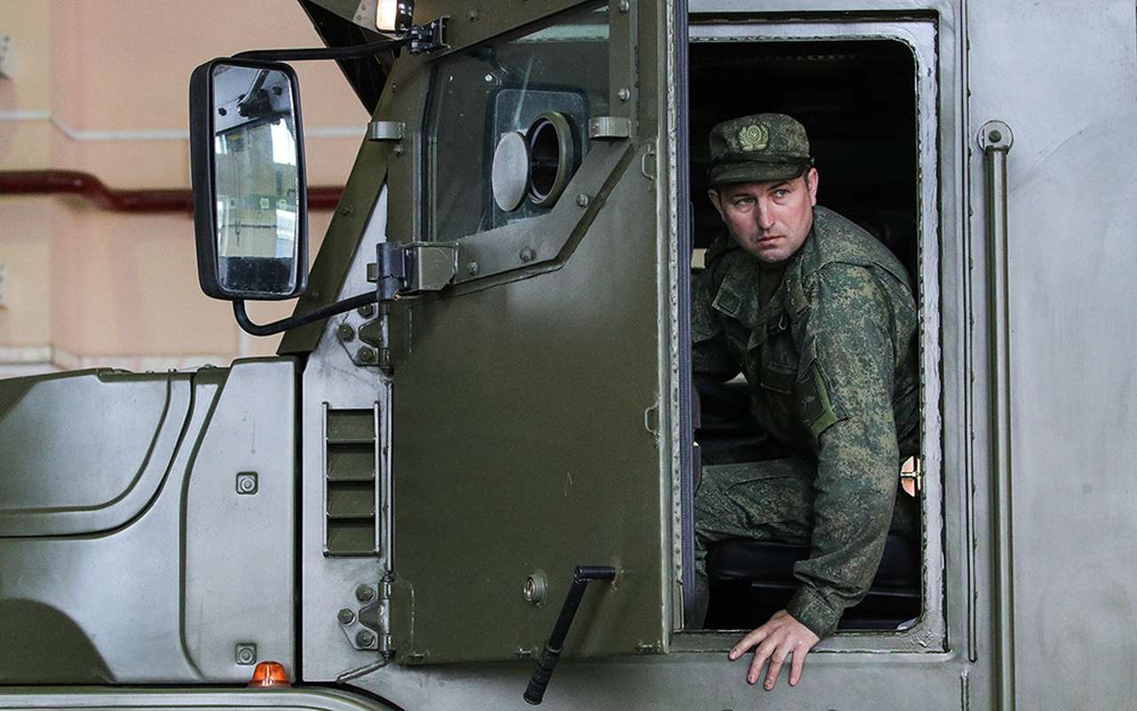 Военно-учетные специальности, по которым призовут в первую очередь