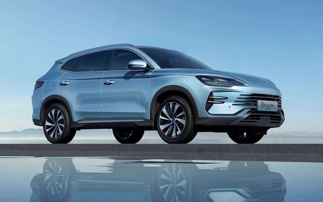 Популярный китайский кроссовер получил модернизированную силовую установку