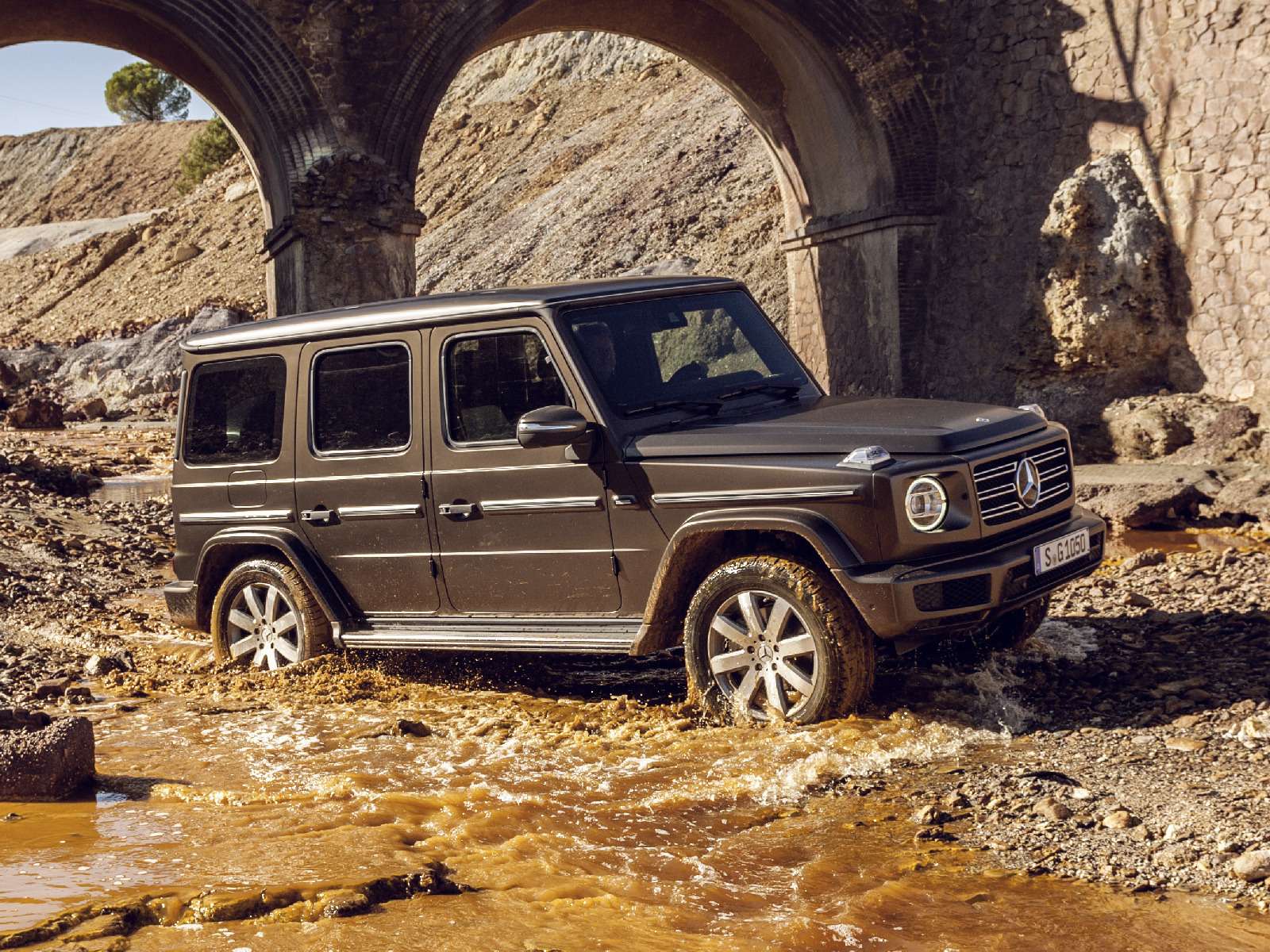 Гелик все открыто. Внедорожник Мерседес Бенц Гелендваген. Mercedes g class 2018. Мерседес джип Гелик. G class w464.