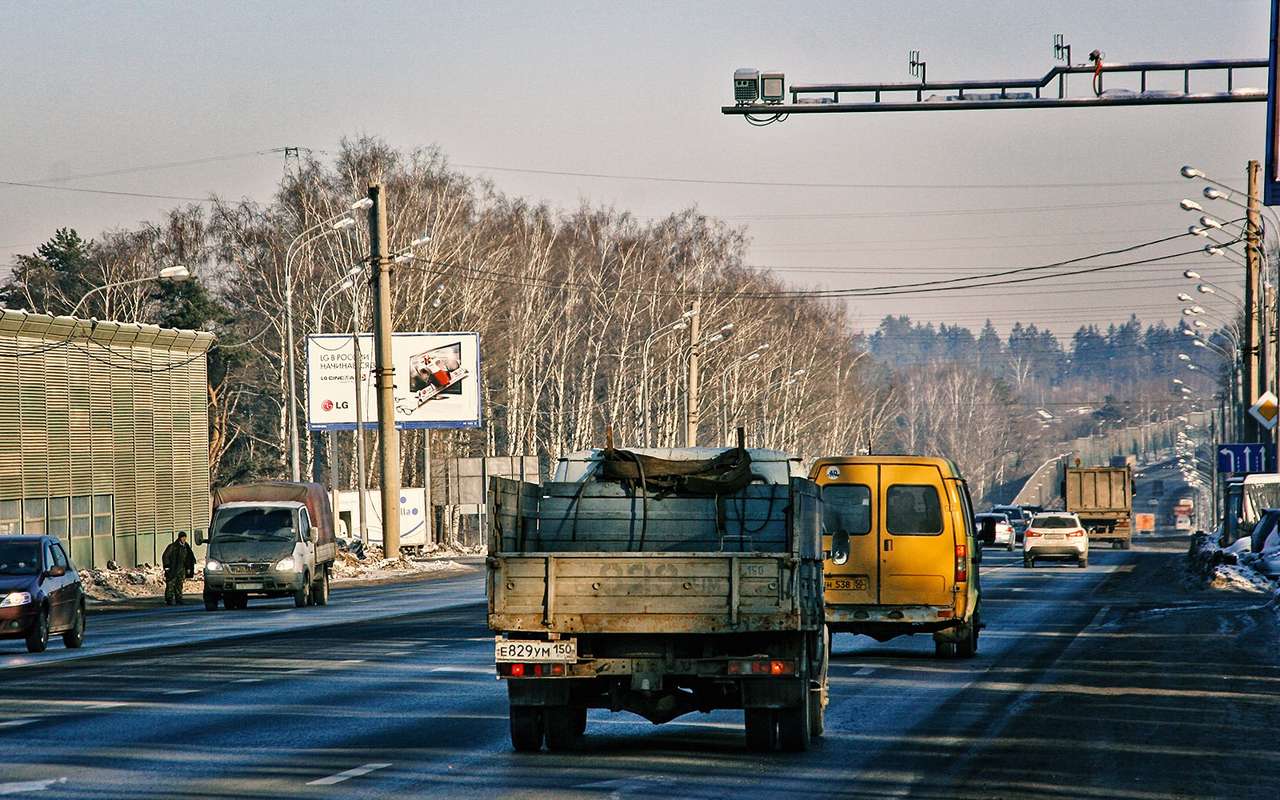 Легитимное превышение до 20 км/ч привело к повсеместному увеличению скоростного режима. Увеличивается и риск возникновения аварийных ситуаций.