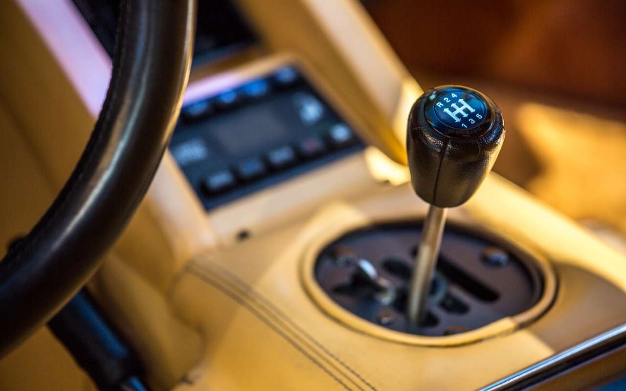 Когда автомобили с «механикой» полностью исчезнут с рынка? Мнение эксперта