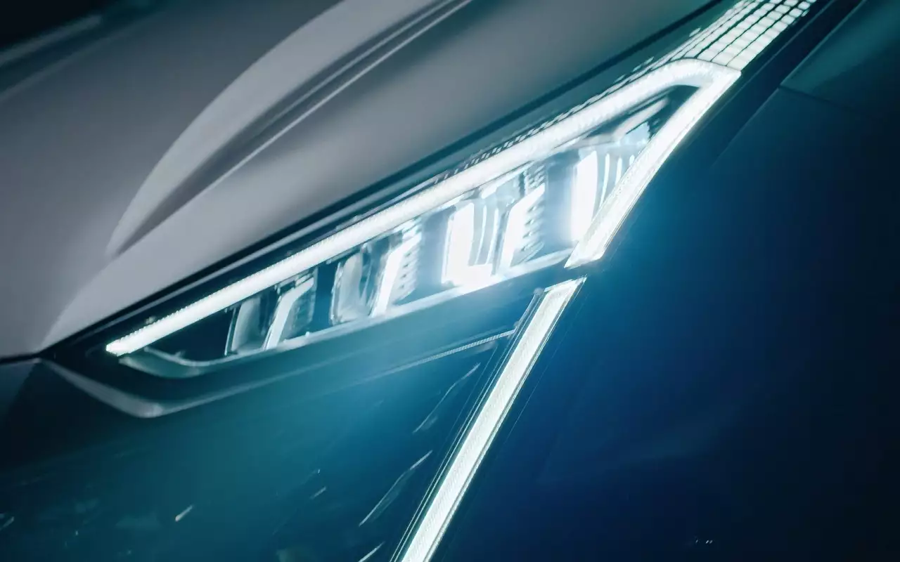 Москвичи М70 и М90 появились у дилеров — каковы реальные цены?