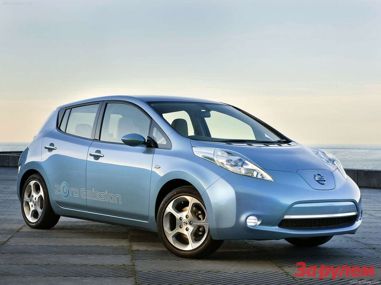 Nissan Leaf справился с американским краш-тестом