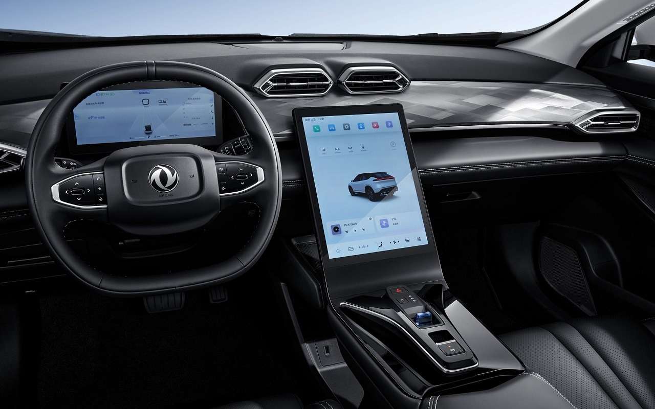 Популярный бренд представил два новых доступных кроссовера: известны цены