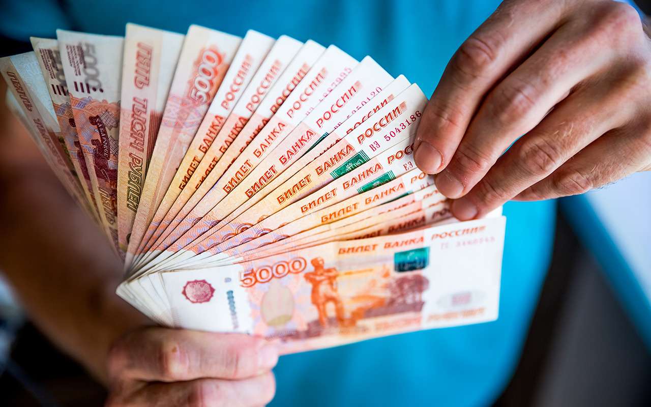 100 тысяч дадут каждому покупателю автомобиля (но это неточно)